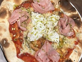 Pizza Mortadela Bolognia