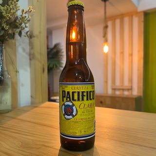 Pacífico clara