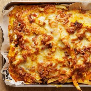 Patatas cheese-bacon