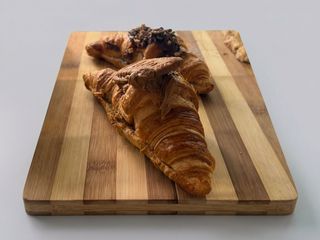 Croissant Relleno De Lotus