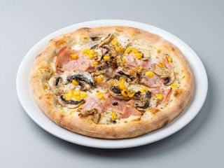 Pizza De Cuatro Estaciones (30 A 33 Cm.)