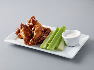 Menú Alitas De Pollo (6 Uds.)