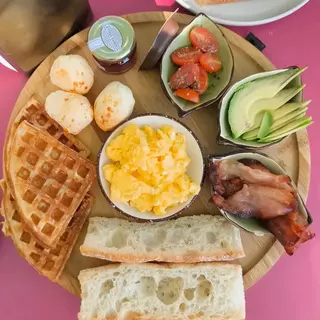 Plato Brunch