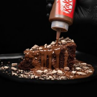 G's chocolate + KITKAT