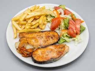 Salmón A La Plancha