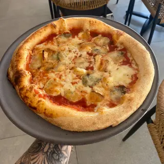 Pizza De 4 Quesos (30 Cm.)
