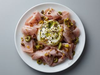 Burrata amb mortadel·la