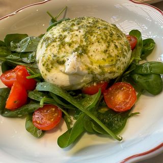 Ensalada De Burrata