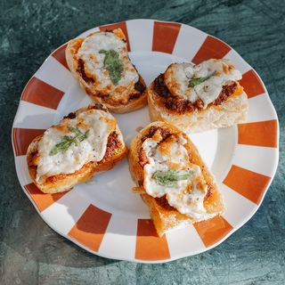 Focaccia de Sobrasada y queso de cabra