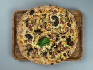 Pizza Matrimonio Del Tartufo. Familiar (60 cm x 40 cm)