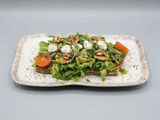 Tostada De Pesto Verde