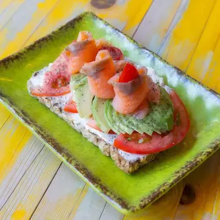 Tostada De Aguacate