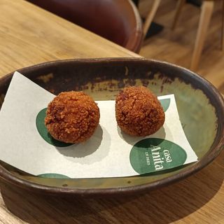 Croqueta de gamba roja