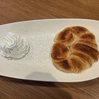 Croissant de albaricoque
