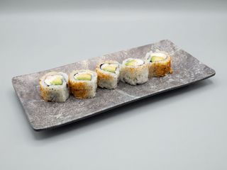 93A.Langostino Con Aguacate Y Queso Cremoso Con Shichimi (6 Pzs.)