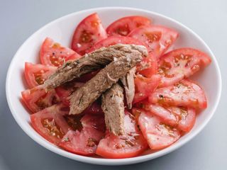 Tomate De Temporada Con Aove