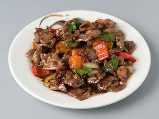 Ternera Picante 辣子牛肉