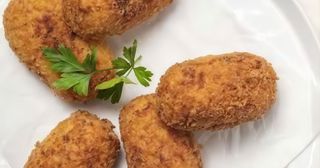 Croquetes Casolanes De Bacallá (Tapa)