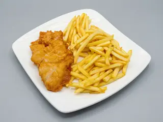 136. Pechuga De Pollo Rebozado