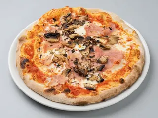 Pizza Prosciutto E Funghi (30 Cm.)