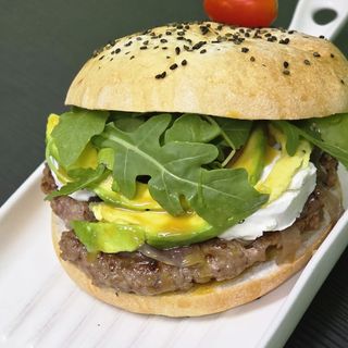 HAMBURGUESA ESPECIAL