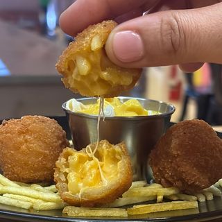 Croquetas Mac&cheese