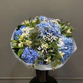 Ramo variado ( colores azules )