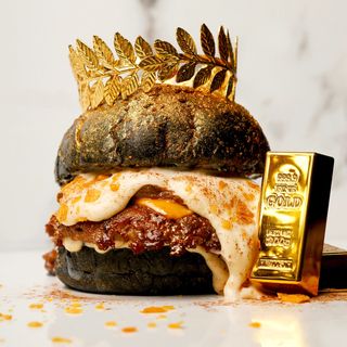 “THE QUEEN” 3º Mejor smash de España