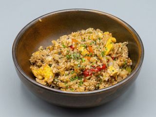 Yakimeshi de verduras