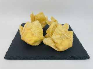 Saquito frito de surimi y queso ( 8 unidades )