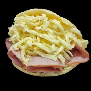 Arepa de jamon york y queso