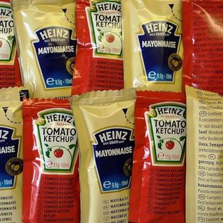 Ketchup, mostaza y mayonesa