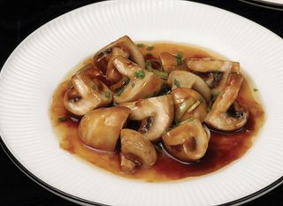 Plato De Champiñones