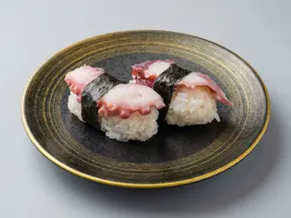 37. Nigiri De Pulpo (2 Uds.)