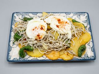 Huevos Rotos Con Gulas