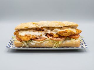 Bocadillo De Pollo Completo