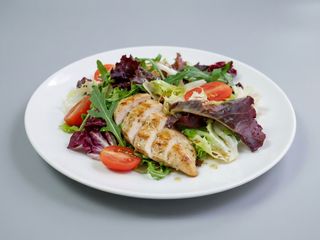 Ensalada de pollo
