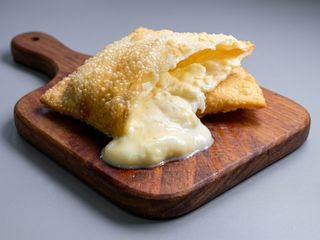 EMPANADAS DE QUESO