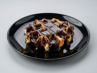 Gofre Con Sirope De Chocolate