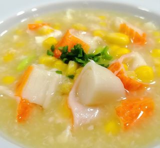 Sopa De Surimi Y Maíz