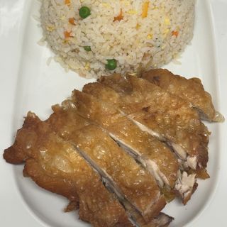Arroz frito con Tori frito