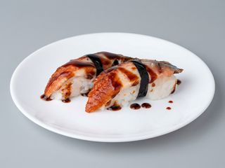 NIGIRI DE ANGUILA 2U
