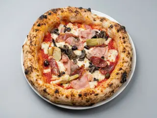 Pizza Capricciosa