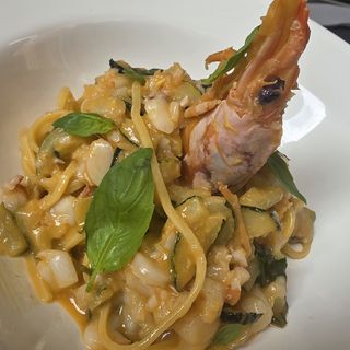 Pasta con Gambón y Calabacín