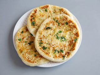 Cheese Chilli Naan