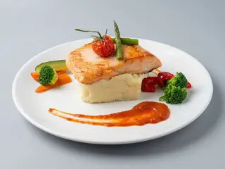 Salmón A La Plancha