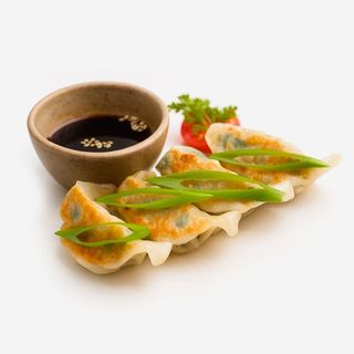 GYOZA TAMA EBI