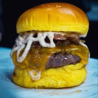 Maldita CheeseBurger + Patatas