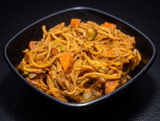 Tallarines orientales