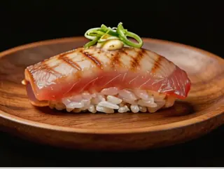 Nigiri De Atún Flameado Con Salsa Spicy Mayo Y Teriyaki (2U)